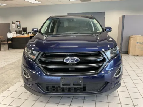 Photos of 2016 Ford Edge Sport for sale in Kansas City, MO at Jay Wolfe Auto Outlet