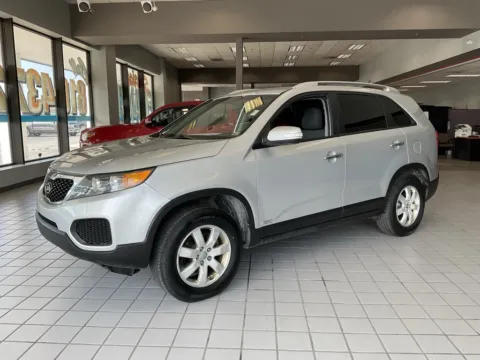 Another view of 2013 Kia Sorento LX for sale in Kansas City, MO at Jay Wolfe Auto Outlet