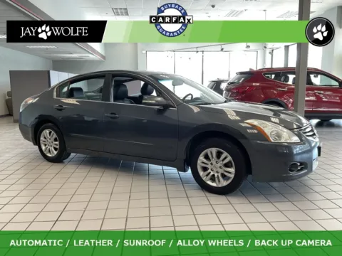 Gray 2012 Nissan Altima 2.5 SL for sale in Kansas City, MO