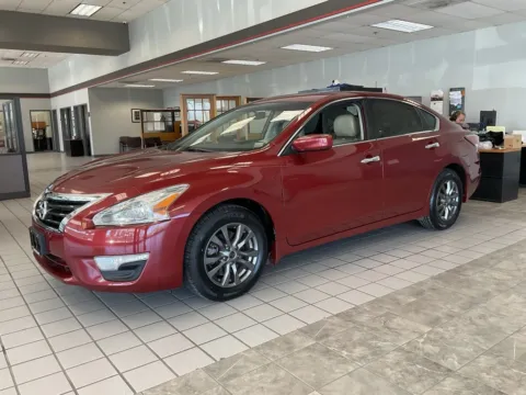 Another view of 2015 Nissan Altima 2.5 S for sale in Kansas City, MO at Jay Wolfe Auto Outlet