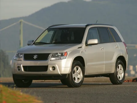 White 2007 Suzuki Grand Vitara X for sale in Kansas City, MO