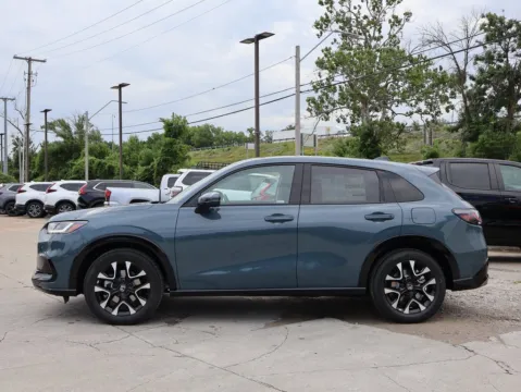 More photos of 2026 Honda HR-V EX-L at Jay Wolfe Honda, MO