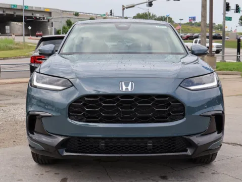 Photos of 2026 Honda HR-V EX-L for sale in Kansas City, MO at Jay Wolfe Honda