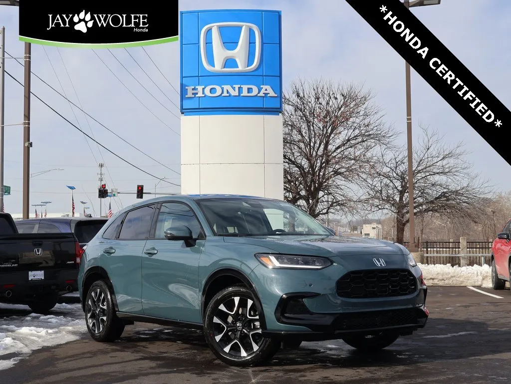 Used 2026 Honda HR-V EX-L with VIN 3CZRZ2H7XTM746218 for sale in Kansas City