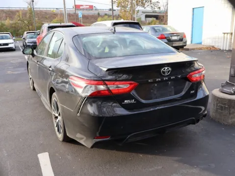 More photos of 2019 Toyota Camry SE at Jay Wolfe Honda, MO