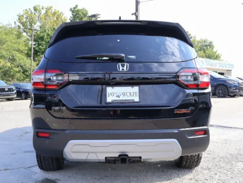 More photos of 2025 Honda Pilot TrailSport at Jay Wolfe Honda, MO