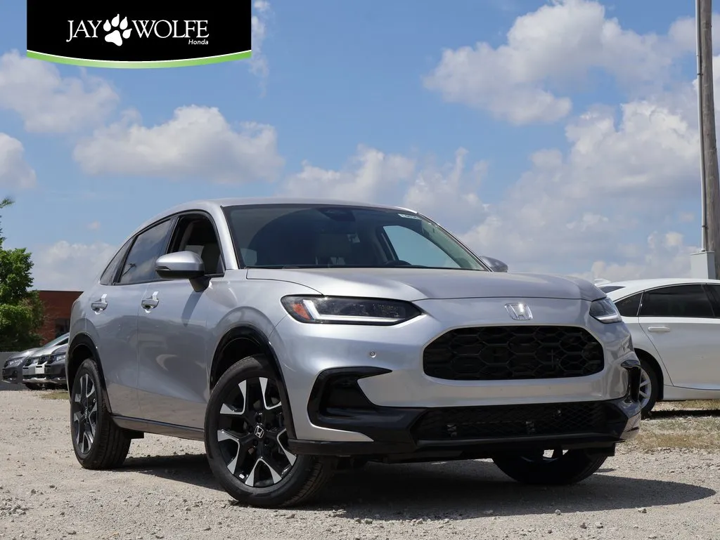 Silver 2026 Honda HR-V EX-L for sale in Kansas City, MO