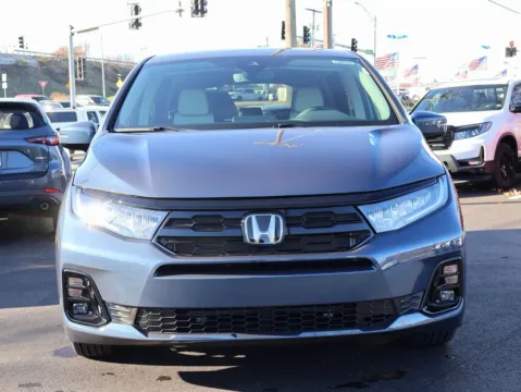 Photos of 2026 Honda Odyssey Elite for sale in Kansas City, MO at Jay Wolfe Honda