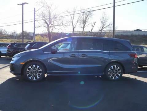 More photos of 2026 Honda Odyssey Elite at Jay Wolfe Honda, MO