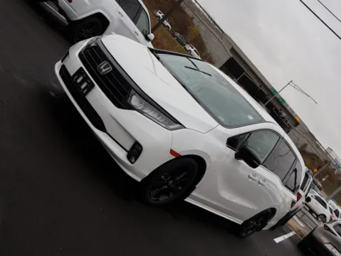 Another view of 2023 Honda Odyssey Sport for sale in Kansas City, MO at Jay Wolfe Honda