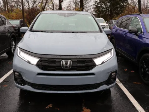 Photos of 2025 Honda Odyssey Elite for sale in Kansas City, MO at Jay Wolfe Honda