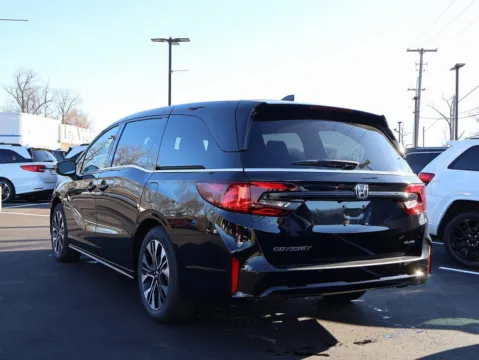 More photos of 2026 Honda Odyssey Elite at Jay Wolfe Honda, MO