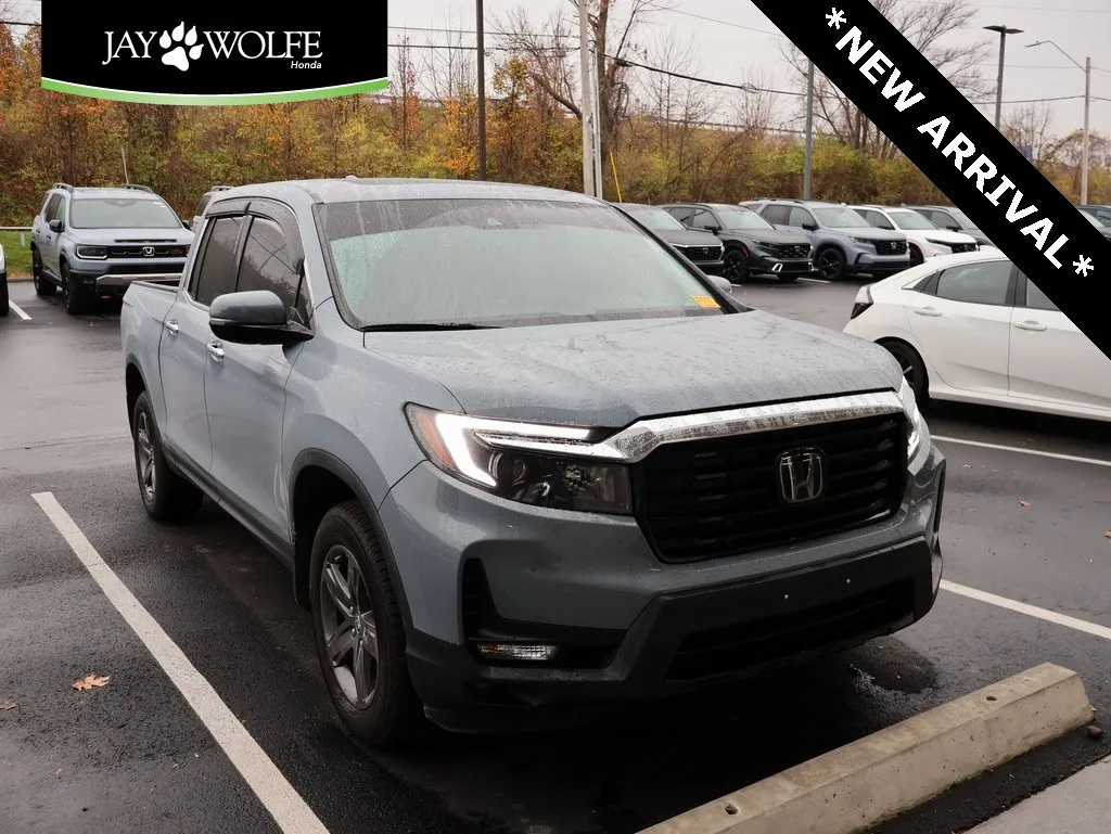 Gray 2022 Honda Ridgeline RTL-E for sale in Kansas City, MO