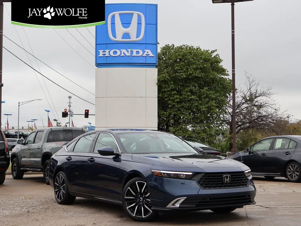 2025 Honda Accord Hybrid Touring