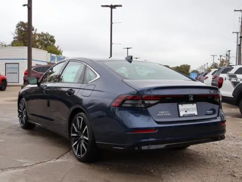 More photos of 2025 Honda Accord Hybrid Touring at Jay Wolfe Honda, MO