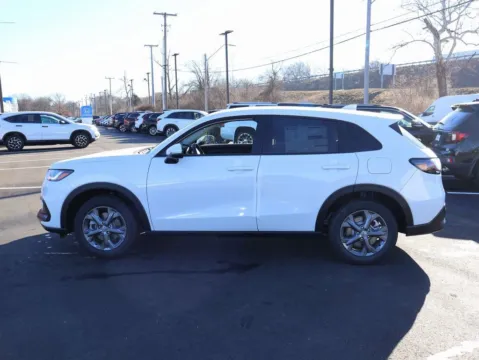 Photos of 2026 Honda HR-V LX for sale in Kansas City, MO at Jay Wolfe Honda