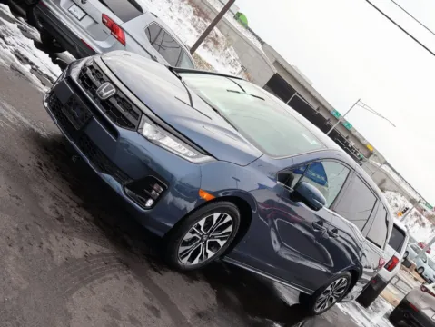 Another view of 2026 Honda Odyssey Elite for sale in Kansas City, MO at Jay Wolfe Honda
