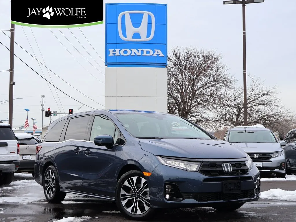 2026 Honda Odyssey Elite's photo