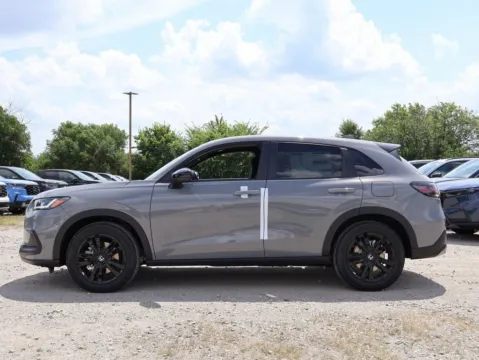 More photos of 2026 Honda HR-V EX-L at Jay Wolfe Honda, MO