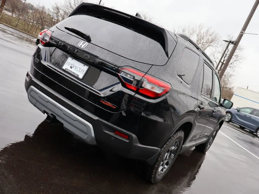 2025 Honda Pilot TrailSport - Photo 7