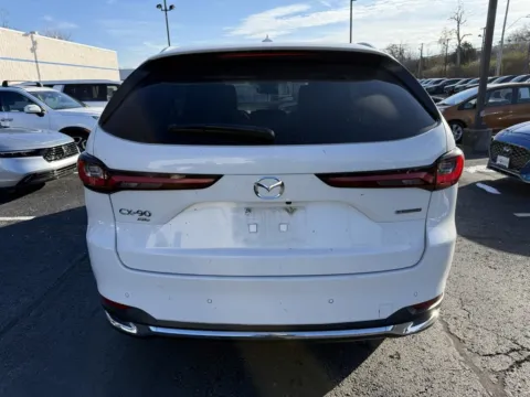 More photos of 2024 Mazda CX-90 3.3 Turbo Premium at Jay Wolfe Honda, MO