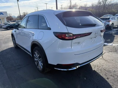 More photos of 2024 Mazda CX-90 3.3 Turbo Premium at Jay Wolfe Honda, MO