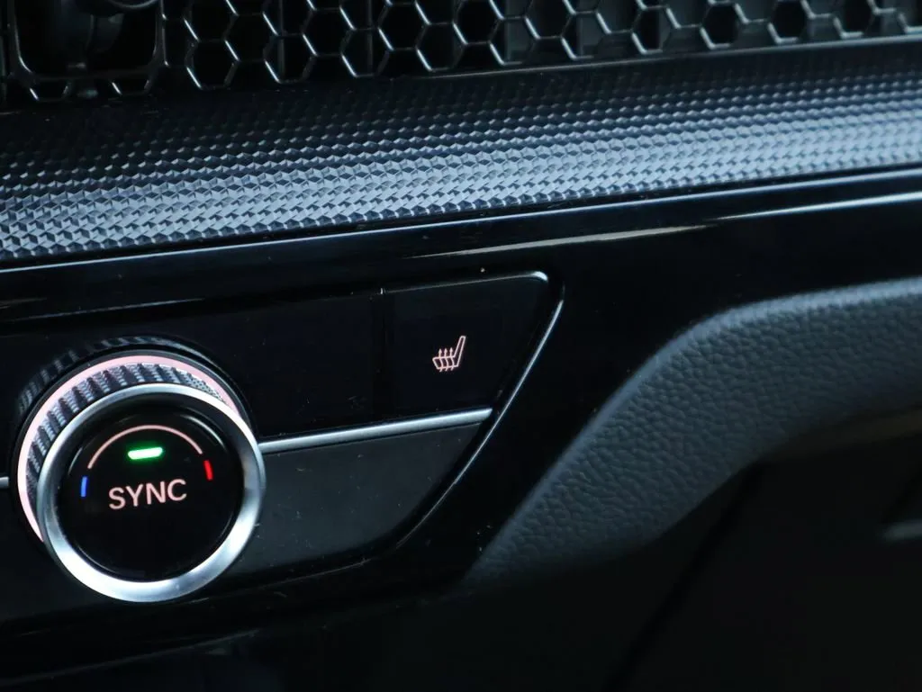 2026 Honda CR-V Sport Touring - Photo 24