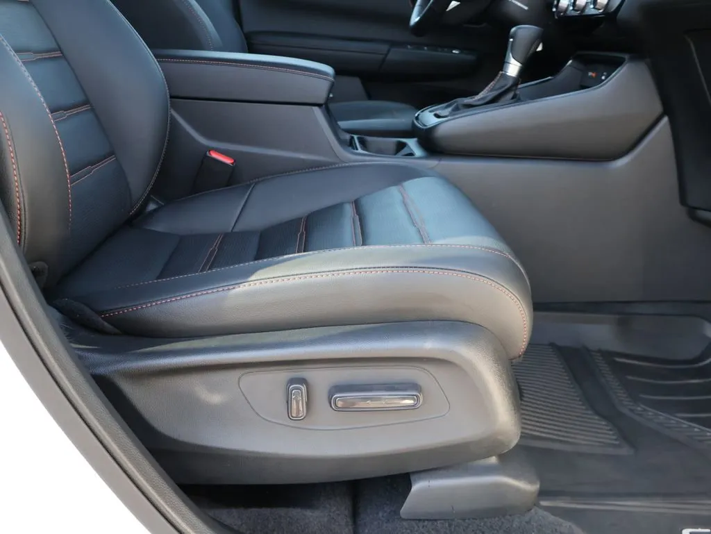 2026 Honda CR-V Sport Touring - Photo 10