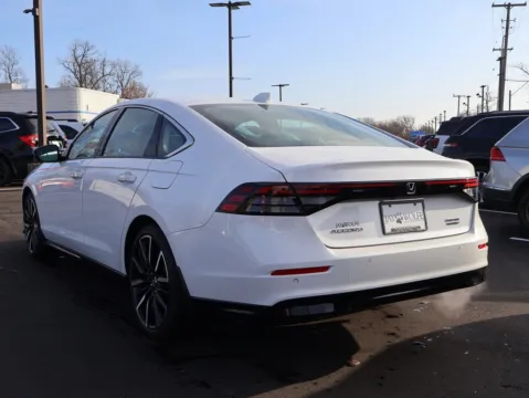 More photos of 2025 Honda Accord Hybrid Touring at Jay Wolfe Honda, MO