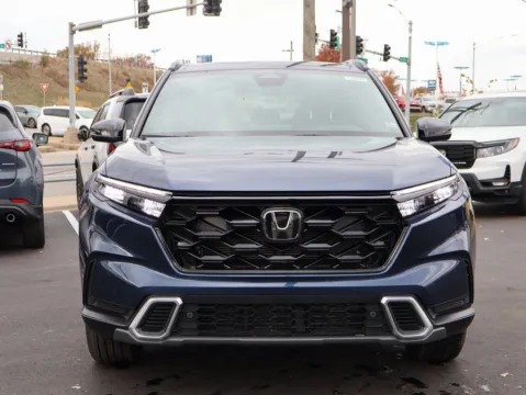 Photos of 2026 Honda CR-V Hybrid Sport Touring for sale in Kansas City, MO at Jay Wolfe Honda