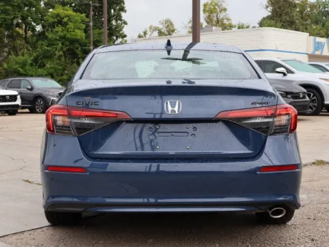 More photos of 2026 Honda Civic Sedan Hybrid Sport at Jay Wolfe Honda, MO