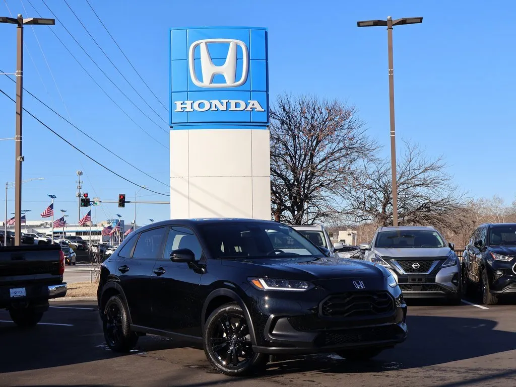 Black 2026 Honda HR-V Sport for sale in Kansas City, MO