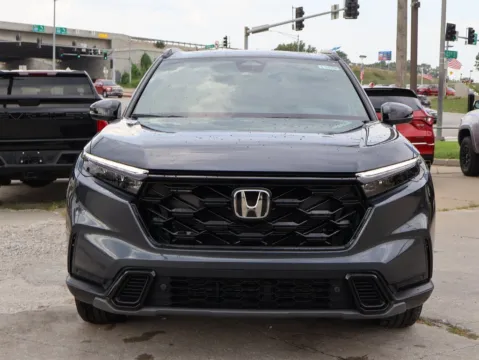 Photos of 2026 Honda CR-V Hybrid Sport-L for sale in Kansas City, MO at Jay Wolfe Honda