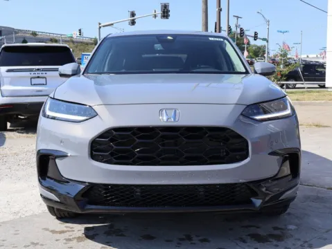 Photos of 2026 Honda HR-V EX-L for sale in Kansas City, MO at Jay Wolfe Honda