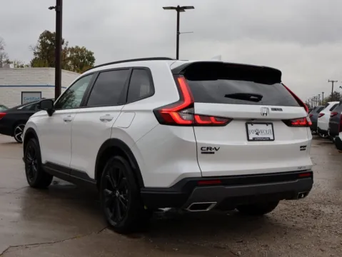 More photos of 2026 Honda CR-V Hybrid Sport Touring at Jay Wolfe Honda, MO
