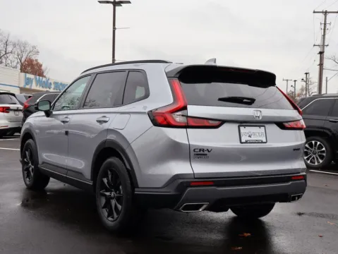 More photos of 2026 Honda CR-V Hybrid Sport-L at Jay Wolfe Honda, MO