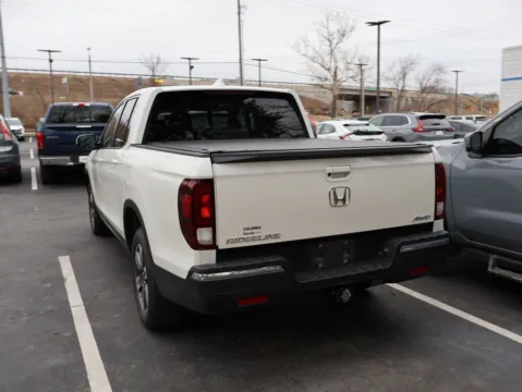 More photos of 2019 Honda Ridgeline RTL-T at Jay Wolfe Honda, MO