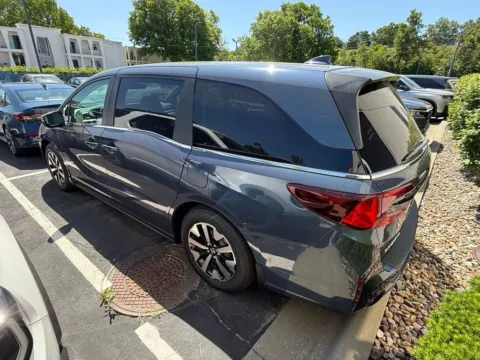 More photos of 2026 Honda Odyssey EX-L at Jay Wolfe Honda, MO