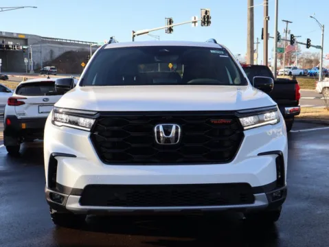 Photos of 2025 Honda Pilot TrailSport for sale in Kansas City, MO at Jay Wolfe Honda