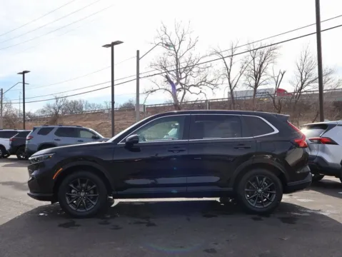 More photos of 2026 Honda CR-V EX-L at Jay Wolfe Honda, MO
