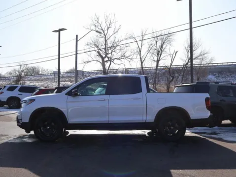 More photos of 2026 Honda Ridgeline Black Edition at Jay Wolfe Honda, MO