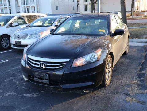 Another view of 2011 Honda Accord Sdn EX-L for sale in Kansas City, MO at Jay Wolfe Honda