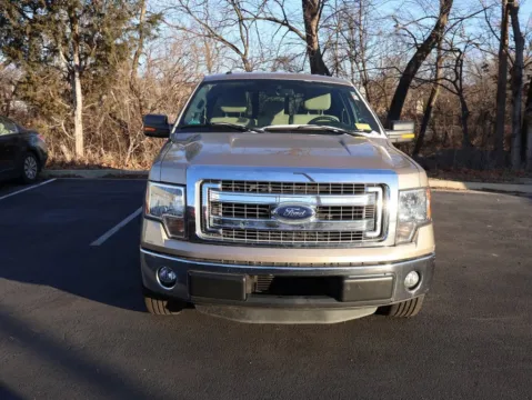 Photos of 2013 Ford F-150 XLT for sale in Kansas City, MO at Jay Wolfe Honda