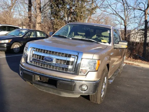 Another view of 2013 Ford F-150 XLT for sale in Kansas City, MO at Jay Wolfe Honda