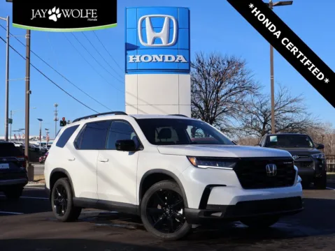 White 2025 Honda Pilot Black Edition for sale in Kansas City, MO