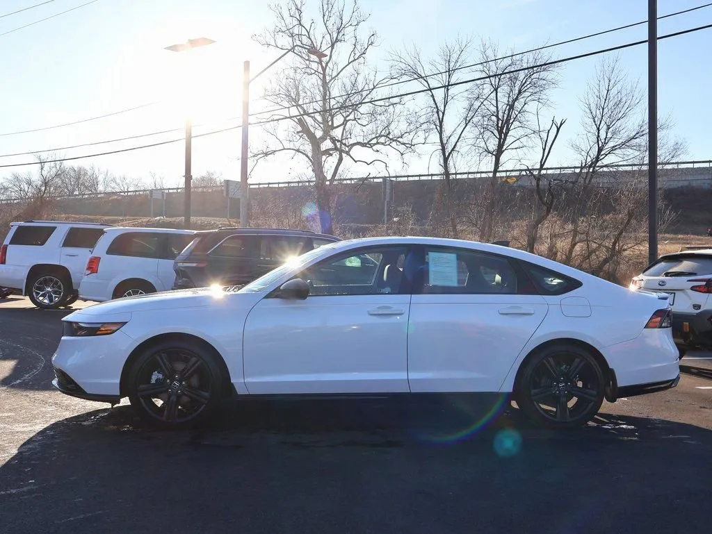 2025 Honda Accord Hybrid Sport-L