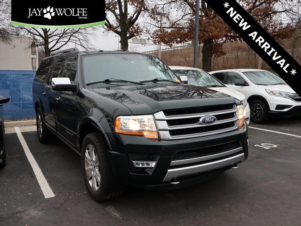 Green 2016 Ford Expedition EL Platinum for sale in Kansas City, MO