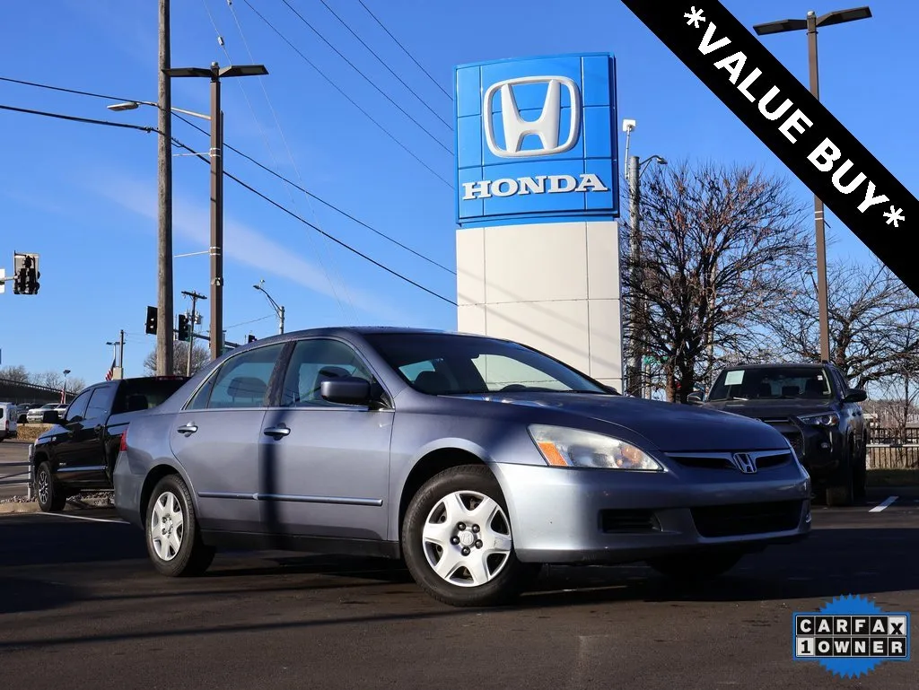 Used 2007 Honda Accord LX with VIN 1HGCM56477A159306 for sale in Kansas City