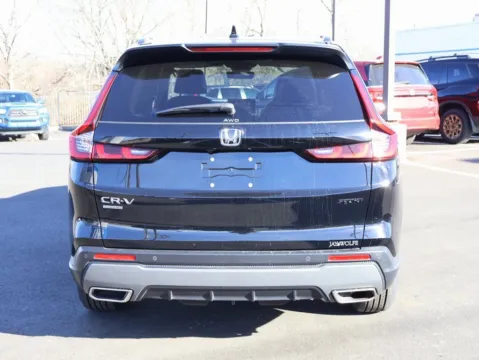 More photos of 2024 Honda CR-V Hybrid Sport-L at Jay Wolfe Honda, MO