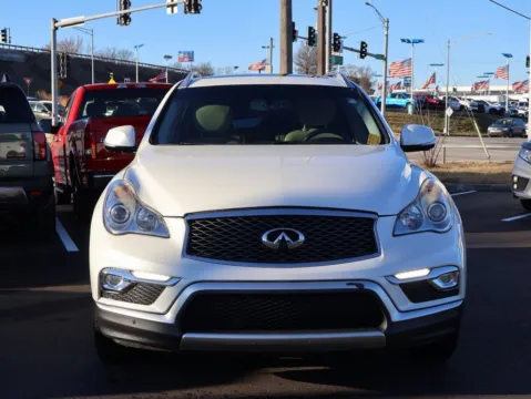 Photos of 2017 INFINITI QX50 for sale in Kansas City, MO at Jay Wolfe Honda